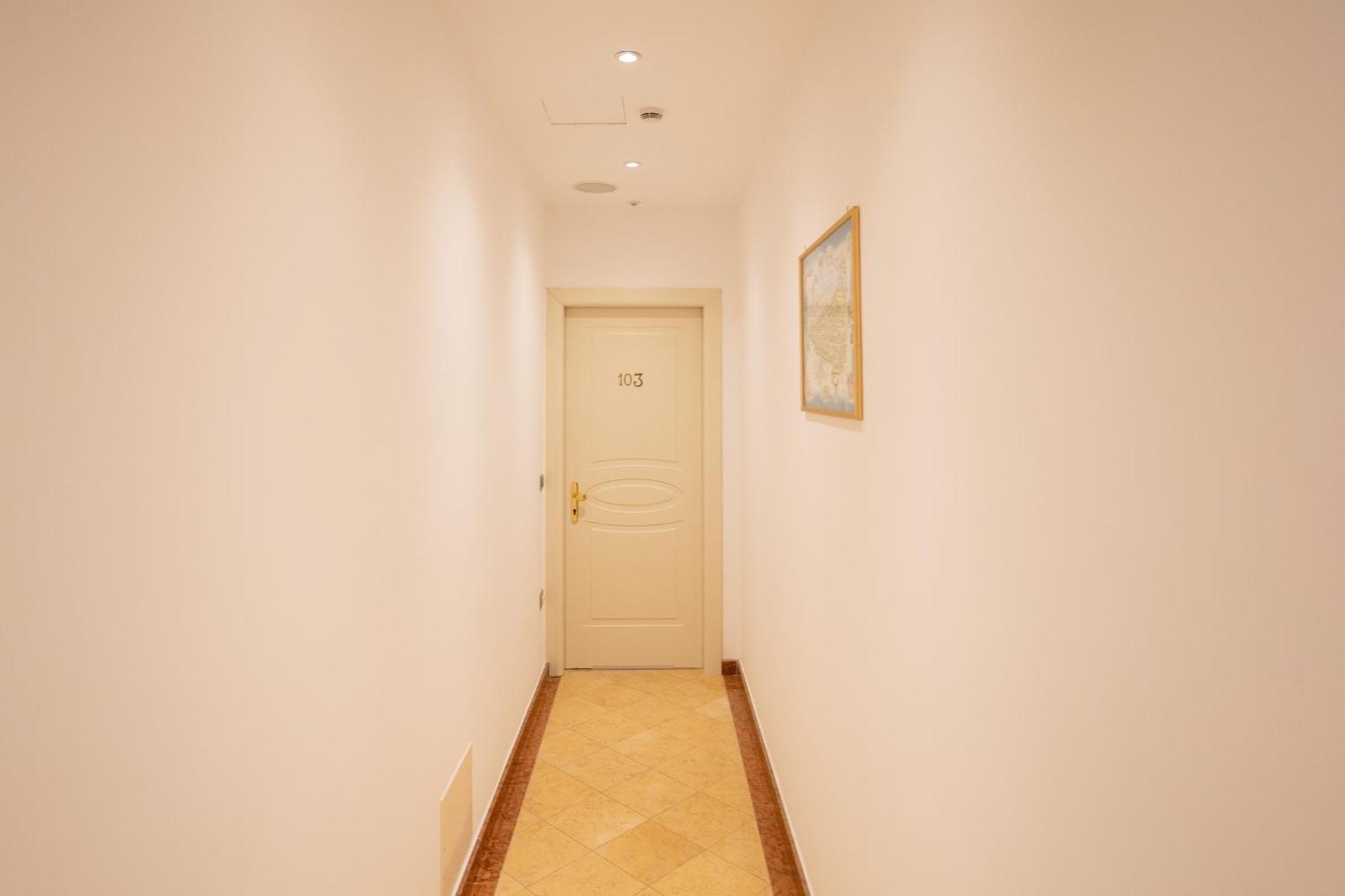 קיוג'ה Duomo Boutique Hotel מראה חיצוני תמונה